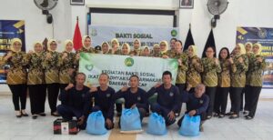 Kajati Jawa Tengah dan IAD Berbagi, Salurkan Sembako dan Sarung untuk Warga Binaan